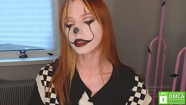 sweetuniporn online show from 10-30-25, 08:49