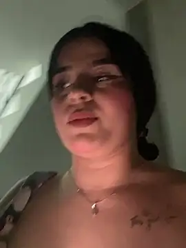 Kariina  69 online show from 05-07-26, 01:11