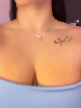 Kariina  69 online show from 06-17-26, 03:24