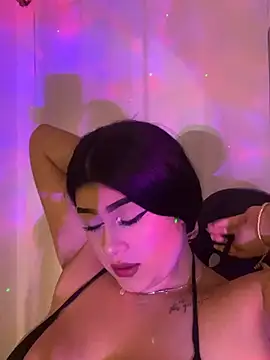 Snapshot of Kariina__69 chatting on 07-31-26, 01:49 Kariina 69 online show from 07-31-26, 01:49