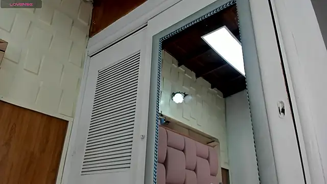 sophiaarenas online show from 02-22-26, 11:53