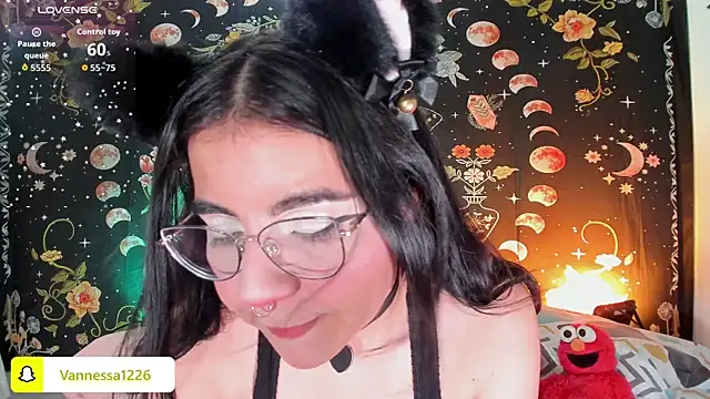 Snapshot of Maddy_rosse12 chatting on 11-27-25, 04:31 Maddy rosse12 online show from 11-27-25, 04:31