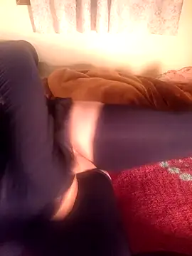 Snapshot of charam-38 chatting on 12-14-25, 08:57 charam-38 online show from 12-14-25, 08:57