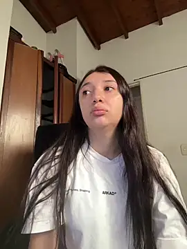 Mia  Gray online show from 06-05-26, 06:24