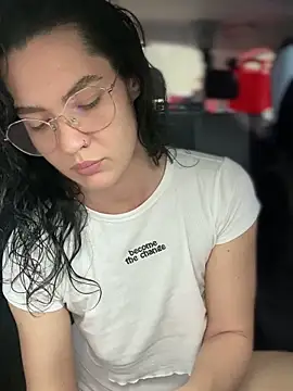 MeekyRich online show from 09-25-25, 03:10