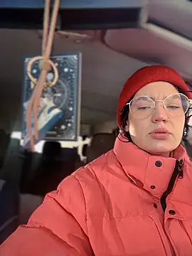 Snapshot of MeekyRich chatting on 02-04-26, 03:12 MeekyRich online show from 02-04-26, 03:12