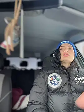 Snapshot of MeekyRich chatting on 03-10-26, 04:28 MeekyRich online show from 03-10-26, 04:28