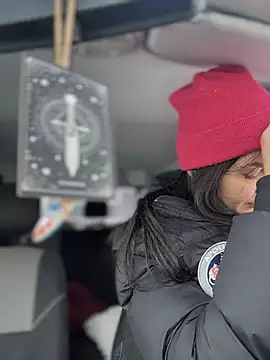 Snapshot of MeekyRich chatting on 03-11-26, 03:34 MeekyRich online show from 03-11-26, 03:34