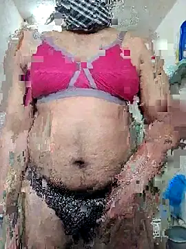 Snapshot of Brown69_guy chatting on 02-04-26, 06:52 Brown69 guy online show from 02-04-26, 06:52