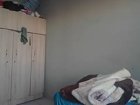 Snapshot of mydickbedarkandthick chatting on 02-25-26, 04:22 mydickbedarkandthick online show from 02-25-26, 04:22