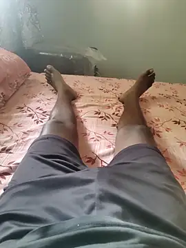 Snapshot of CAtoppersexa chatting on 10-17-25, 04:15 CAtoppersexa online show from 10-17-25, 04:15