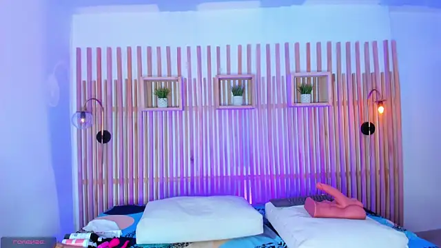 ciara blake online show from 04-28-26, 07:41