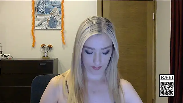 Snapshot of Wild_Silk_Desire chatting on 11-04-25, 01:54 Wild Silk Desire online show from 11-04-25, 01:54