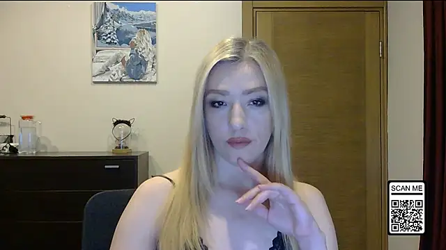 Snapshot of Wild_Silk_Desire chatting on 11-09-25, 02:37 Wild Silk Desire online show from 11-09-25, 02:37