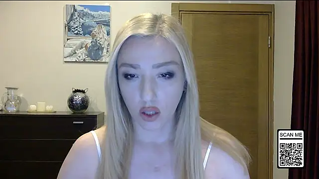 Snapshot of Wild_Silk_Desire chatting on 02-01-26, 03:10 Wild Silk Desire online show from 02-01-26, 03:10