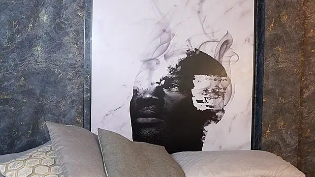 Snapshot of Susan_wall chatting on 02-17-26, 12:23 Susan wall online show from 02-17-26, 12:23