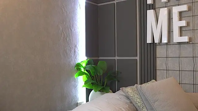 Snapshot of Susan_wall chatting on 03-12-26, 12:44 Susan wall online show from 03-12-26, 12:44