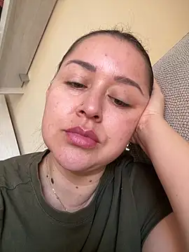 IvannaDivina online show from 04-20-26, 08:28