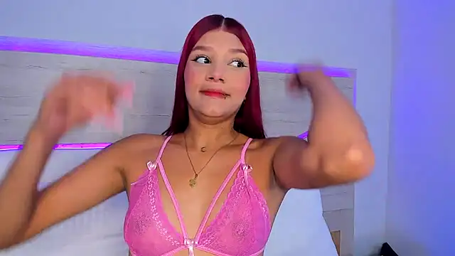 Snapshot of ZoeMorris chatting on 11-11-25, 11:32 ZoeMorris online show from 11-11-25, 11:32