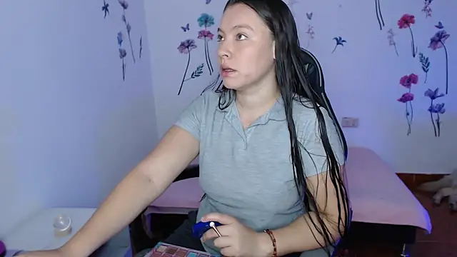 Snapshot of mariaana__222 chatting on 03-07-26, 09:34 mariaana 222 online show from 03-07-26, 09:34