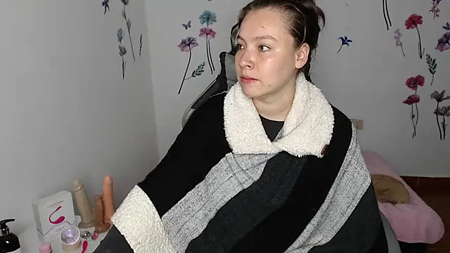 Snapshot of mariaana__222 chatting on 03-13-26, 02:40 mariaana 222 online show from 03-13-26, 02:40