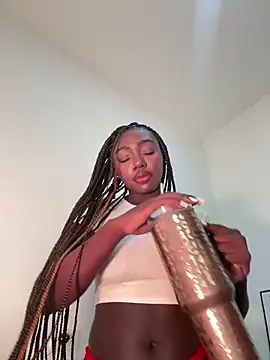 Snapshot of alissradiante1 chatting on 02-10-26, 02:04 alissradiante1 online show from 02-10-26, 02:04