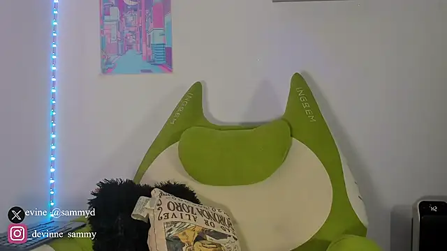 Snapshot of sammy_devinne chatting on 01-10-26, 09:30 sammy devinne online show from 01-10-26, 09:30