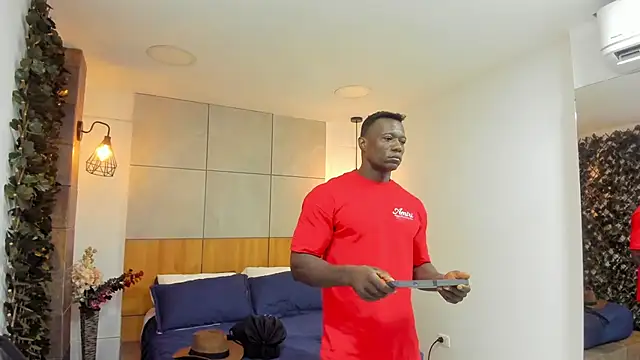 MarcusBlack  online show from 02-04-26, 11:49