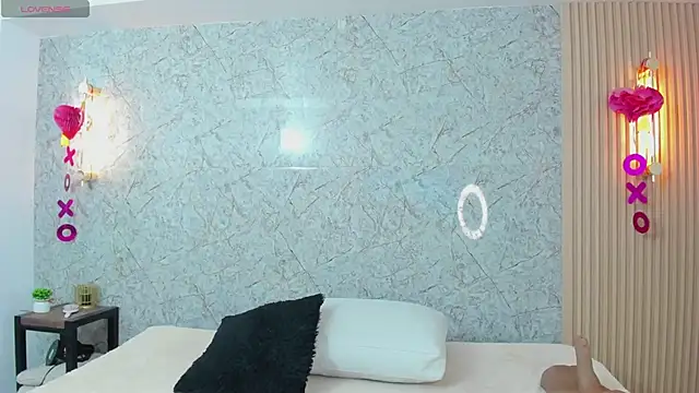 Antonella west online show from 03-14-26, 08:47