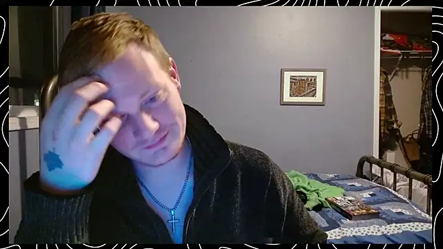 Snapshot of lustylyndon chatting on 12-17-25, 12:55 lustylyndon online show from 12-17-25, 12:55