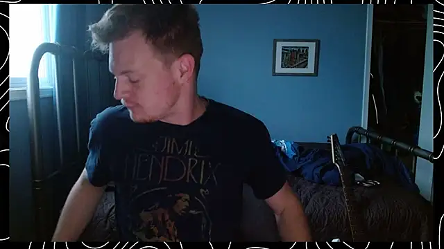 Snapshot of lustylyndon chatting on 01-10-26, 04:20 lustylyndon online show from 01-10-26, 04:20