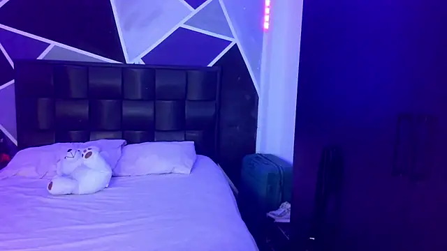 jazminslut online show from 03-18-26, 01:09