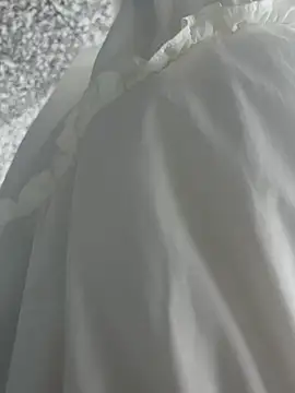 xiaoyuan01 online show from 09-12-25, 03:06