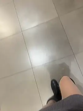 xiaoyuan01 online show from 04-09-26, 01:38