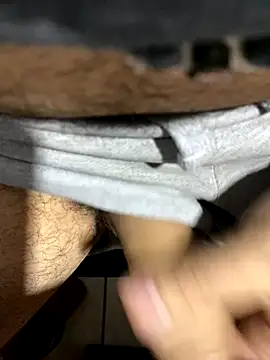 uto857 online show from 10-02-25, 01:51