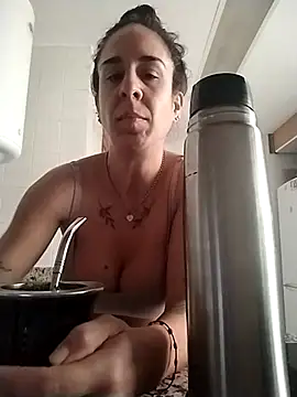 agustinalatina online show from 10-16-25, 09:21