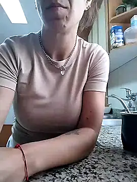 agustinalatina online show from 11-06-25, 10:38