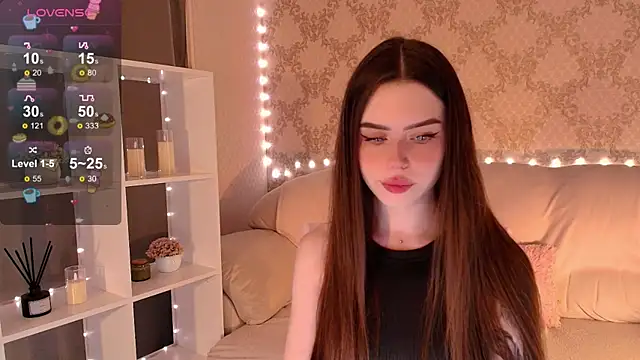 Snapshot of HolyMiax chatting on 07-19-26, 03:32 HolyMiax online show from 07-19-26, 03:32
