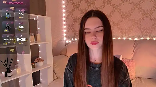 Snapshot of HolyMiax chatting on 08-07-26, 04:03 HolyMiax online show from 08-07-26, 04:03