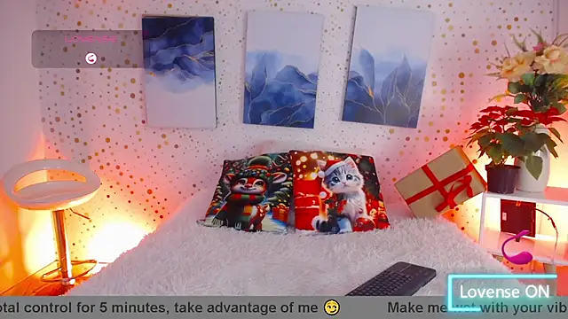 Snapshot of EmmaJhomson chatting on 12-22-25, 12:46 EmmaJhomson online show from 12-22-25, 12:46