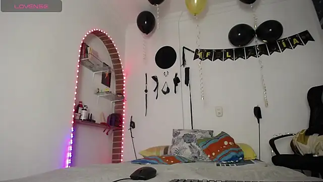 Snapshot of morbo_total69 chatting on 01-18-26, 04:27 morbo total69 online show from 01-18-26, 04:27