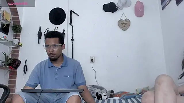 Snapshot of morbo_total69 chatting on 03-09-26, 11:53 morbo total69 online show from 03-09-26, 11:53