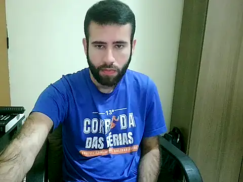 Snapshot of fthrfthr chatting on 12-23-25, 02:31 fthrfthr online show from 12-23-25, 02:31