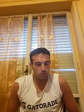 Snapshot of thedoctor977 chatting on 06-03-26, 03:39 thedoctor977 online show from 06-03-26, 03:39