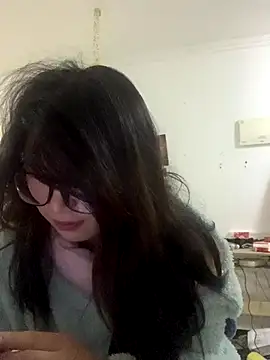 Snapshot of Hui521 chatting on 10-08-25, 11:19 Hui521 online show from 10-08-25, 11:19