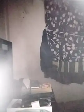 Snapshot of EbonyHorrny chatting on 10-10-25, 12:04 EbonyHorrny online show from 10-10-25, 12:04