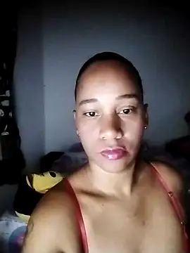 Snapshot of EbonyHorrny chatting on 10-30-25, 09:00 EbonyHorrny online show from 10-30-25, 09:00