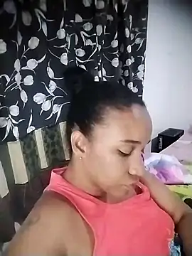 Snapshot of EbonyHorrny chatting on 11-01-25, 04:58 EbonyHorrny online show from 11-01-25, 04:58