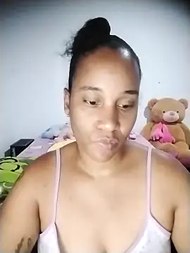 Snapshot of EbonyHorrny chatting on 11-06-25, 02:23 EbonyHorrny online show from 11-06-25, 02:23