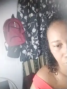 Snapshot of EbonyHorrny chatting on 11-21-25, 12:26 EbonyHorrny online show from 11-21-25, 12:26